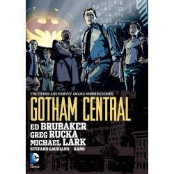 GOTHAM CENTRAL OMNIBUS...